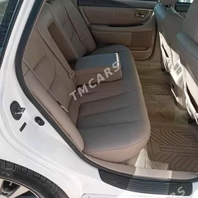 Toyota Avalon 2004