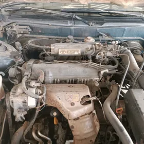 Toyota Camry 1994