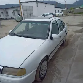 Opel Vectra 1992