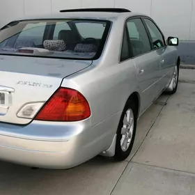 Toyota Avalon 2000