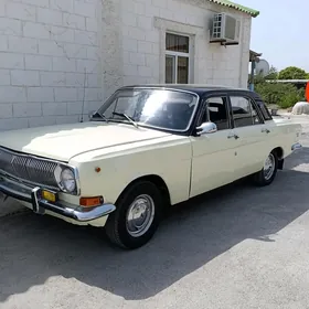 Gaz 24 1985