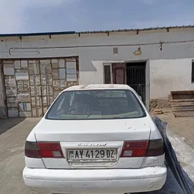 Nissan Sunny 1999
