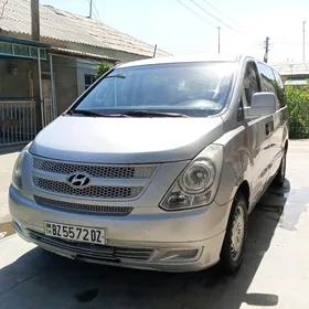 Hyundai H-1 2009