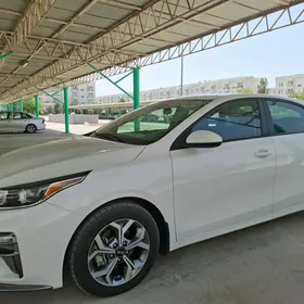 Kia Forte 2021