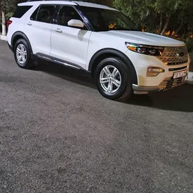 Ford Explorer 2020