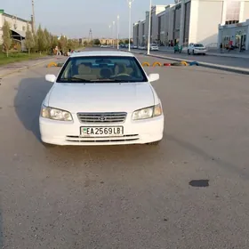 Toyota Camry 1997