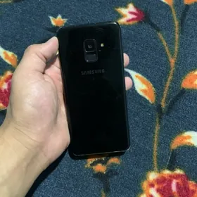 Samsung A8