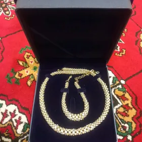 Kolye Versace