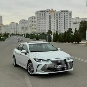 Toyota Avalon 2020