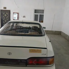 Toyota Camry 1991