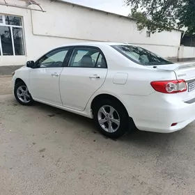 Toyota Corolla 2011