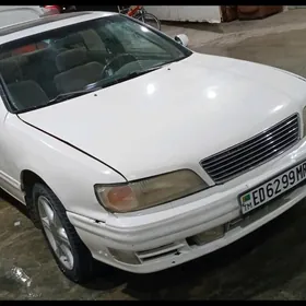 Nissan Cefiro 1995