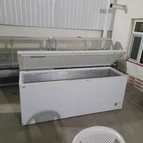 marazilnik UGUR 650lit