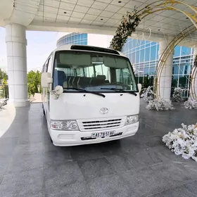 Toyota Coaster 2014