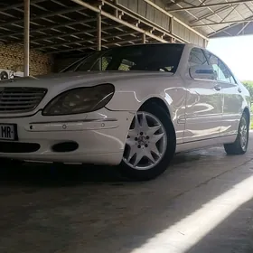 Mercedes-Benz S-Class 2002