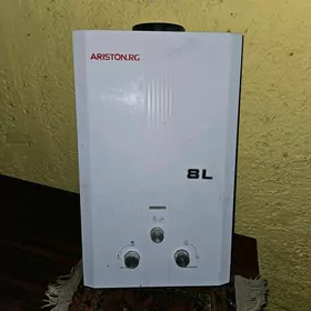 Газовая колонка 8Л Ariston