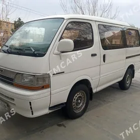 Toyota Hiace 1993