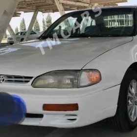 Toyota Camry 1996