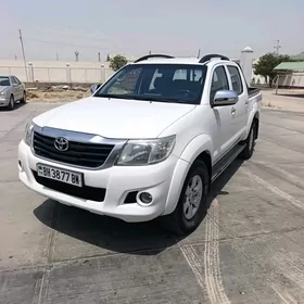 Toyota Hilux 2012