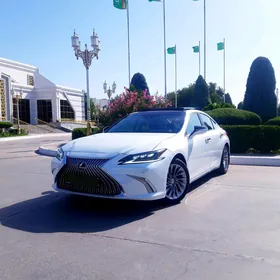 Lexus ES 350 2020