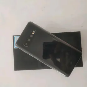SAMSUNG S10
