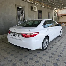Toyota Camry 2016