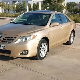 Toyota Camry 2010
