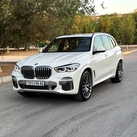 BMW X5 2019