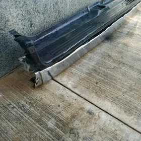 TAYOTA HILUX PIKAP BAMPER