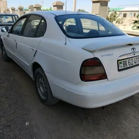 Daewoo Leganza 1998