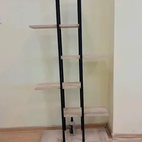 Podstafka (gül, kitap...)