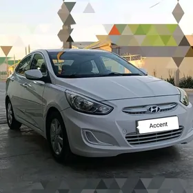 Hyundai Accent 2015