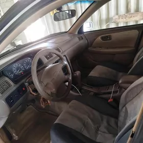 Toyota Camry 1999