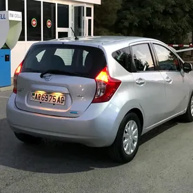 Nissan Versa 2014