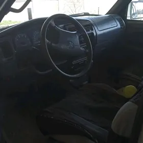 Toyota 4Runner 1999