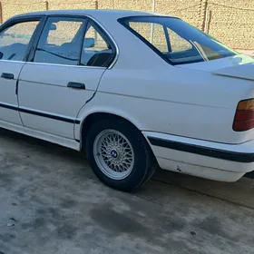 BMW 525 1992
