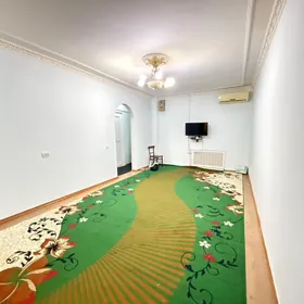 ЦЕНТР 1 В 2 КОМН 1 ЭТАЖ