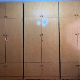 Mebel despe