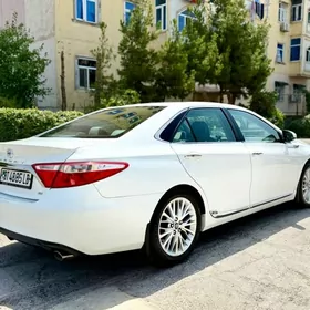 Toyota Camry 2016