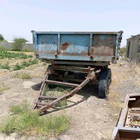 MTZ 82 2000