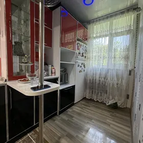 Продам квартиру Центр Чехова