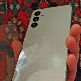 Samsung A24