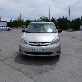 Toyota Sienna 2006