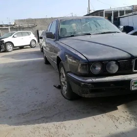 BMW 730 1988