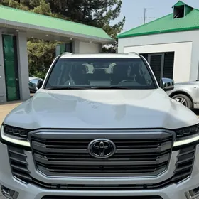 Toyota Land Cruiser 2023