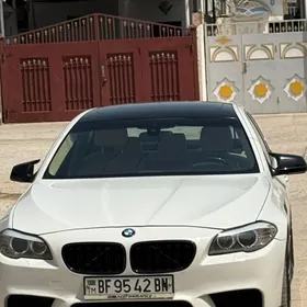 BMW F10 2011