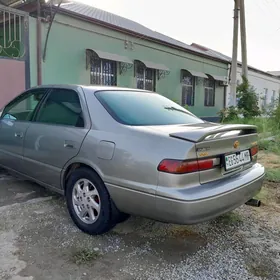 Toyota Camry 1997