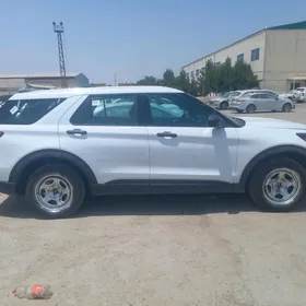 Ford Explorer 2021