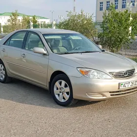 Toyota Camry 2003