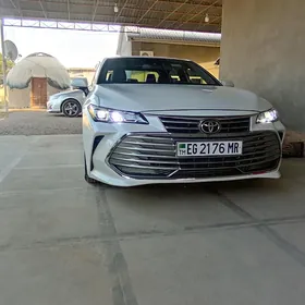 Toyota Avalon 2022